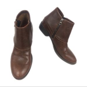 b.o.c. Ankle Boots, Size 8 1/2 M, Brown